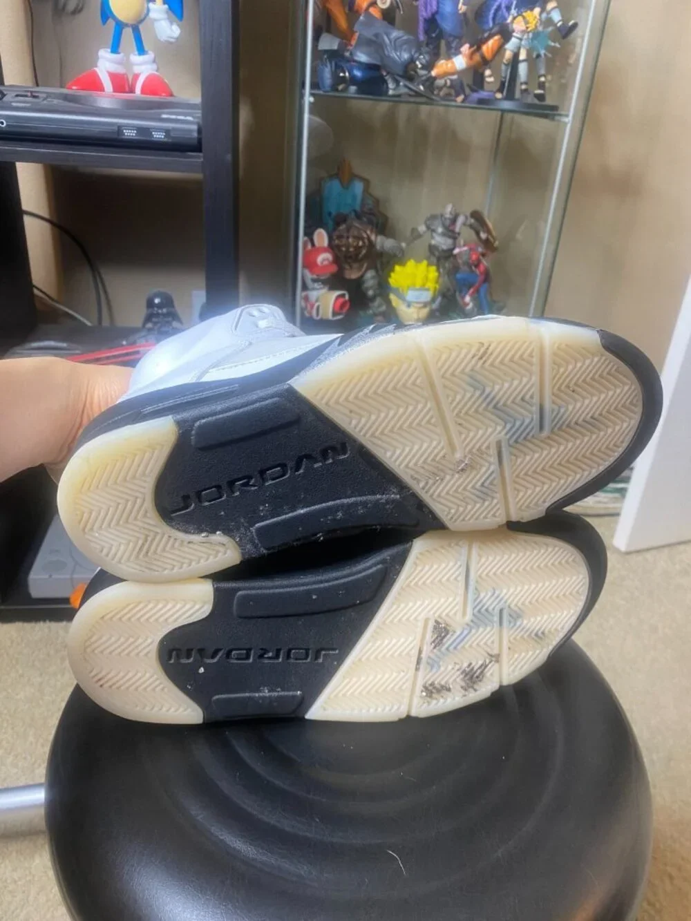 Jordan no box